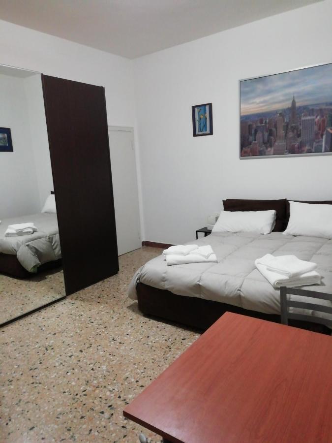 Affittacamere Mark Faenza Extérieur photo